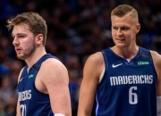 开云APP-包含篮罐发威取胜，基德赞誉全队互助团结再掌球权的词条