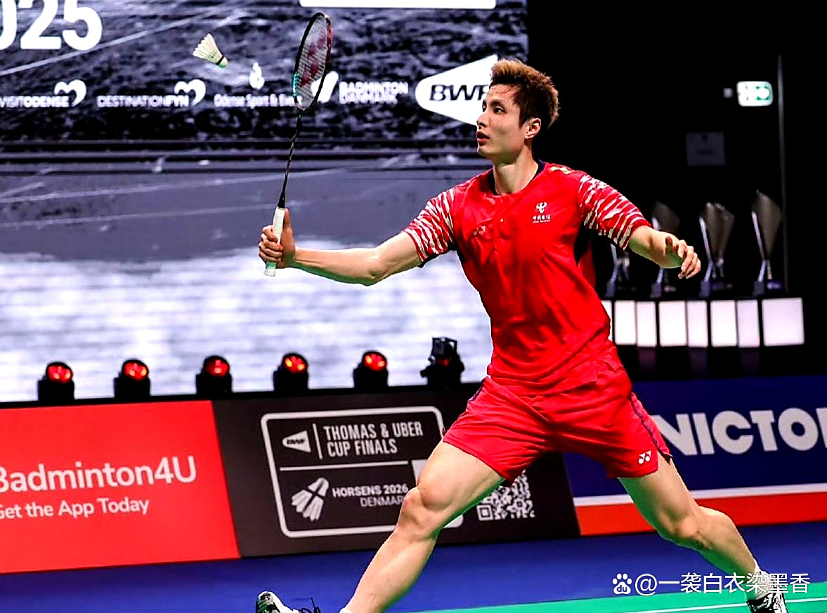 中国队横扫丹麦队,石宇奇带队取胜 中国队横扫丹麦队,石宇奇带队取胜