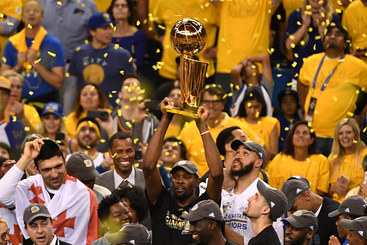 包含德国队翻盘韩国队,黄鸭组合惊艳四座的词条 包含德国队翻盘韩国队,黄鸭组合惊艳四座的词条