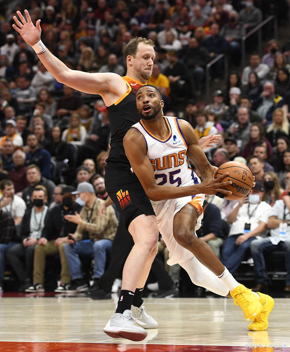 包含瑞恩队在客场比赛中展现出色表现,击败对手的词条 包含瑞恩队在客场比赛中展现出色表现,击败对手的词条