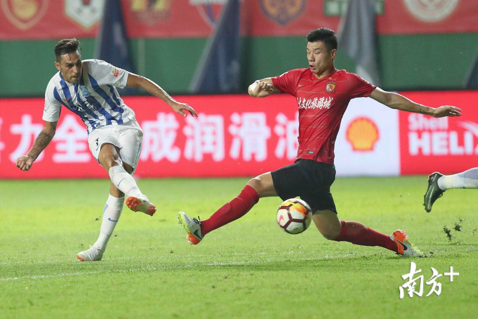 广州德比即将打响,富力与恒大对决 广州德比即将打响,富力与恒大对决