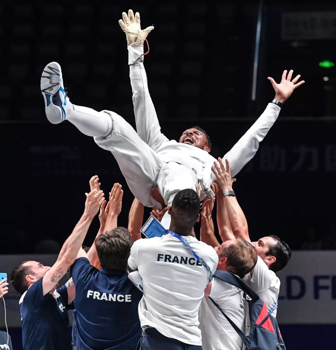 澳大利亚队在击剑赛场上实现逆袭,夺得桂冠的简单介绍 澳大利亚队在击剑赛场上实现逆袭,夺得桂冠的简单介绍