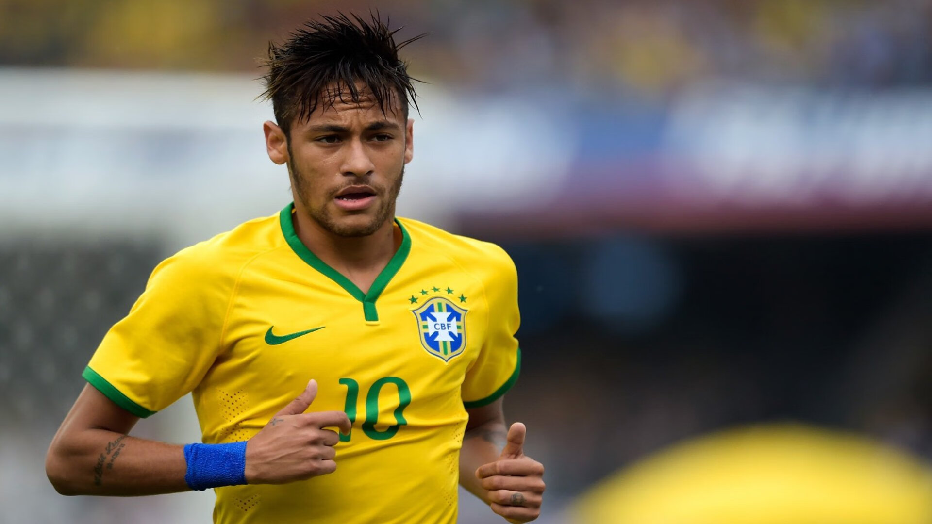 灰熊的钢铁丛林，当年轻獠牙咬住菲尼克斯的太阳